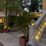 La Tua Casa Con Giardino A 2 Passi Dal Centro