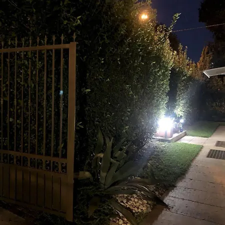Semesterbostad La Tua Casa Con Giardino A 2 Passi Dal Centro