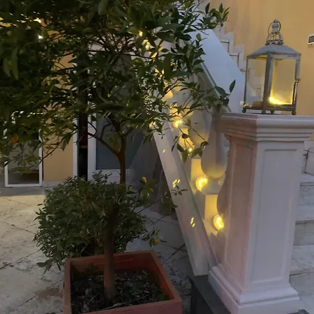Semesterbostad La Tua Casa Con Giardino A 2 Passi Dal Centro