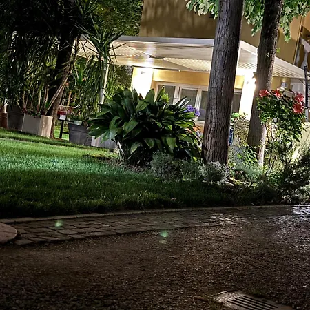 度假居 La Tua Casa Con Giardino A 2 Passi Dal Centro