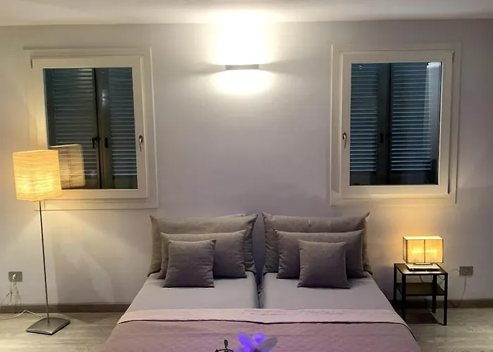 La Tua Casa Con Giardino A 2 Passi Dal Centro بيت للعطل